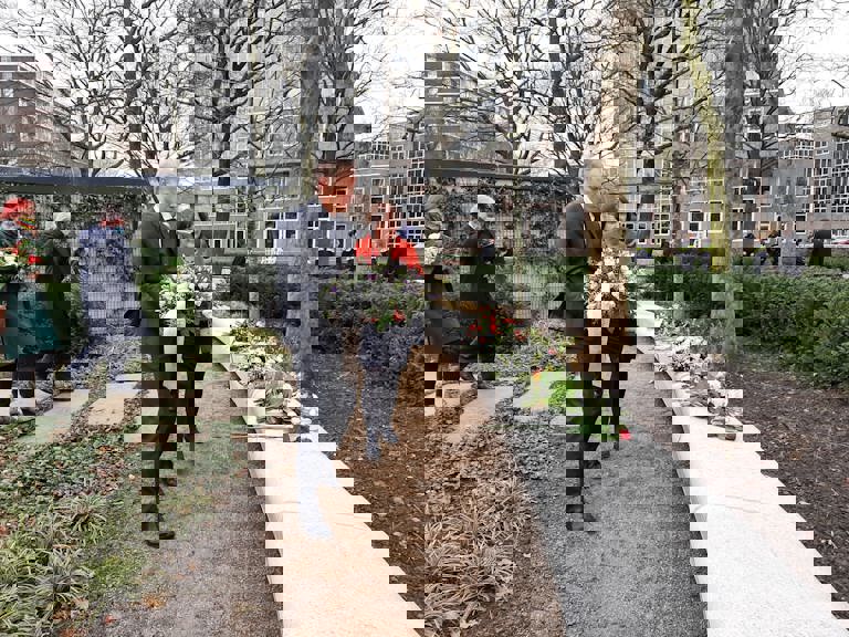 Kranslegging tramaanslag Utrecht 18 maart 2021 De tramaanslag in Utrecht, 2 jaar later